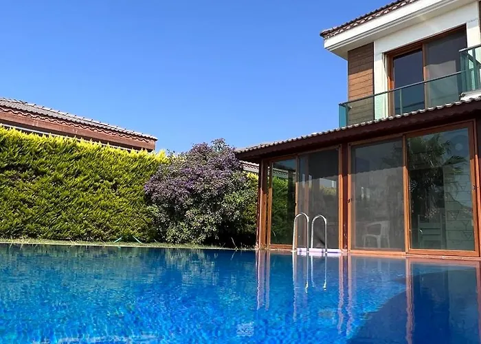 Βίλα Alacati Havuzlu Çeşme