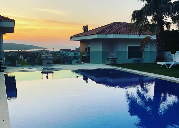 Alacati Havuzlu Βίλα *